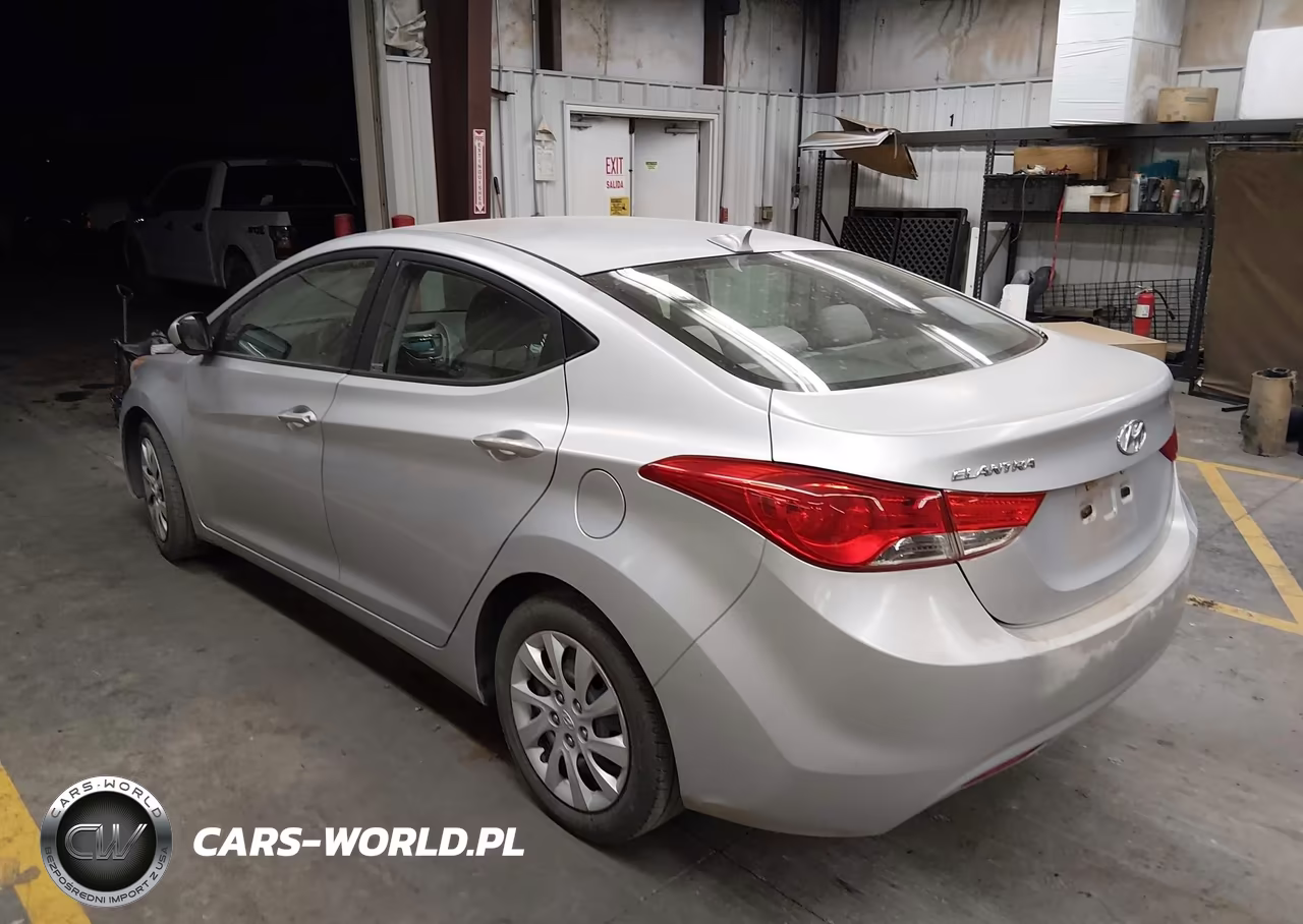 2013 Hyundai Elantra Gls VIN:5NPDH4AE2DH212094 - 3