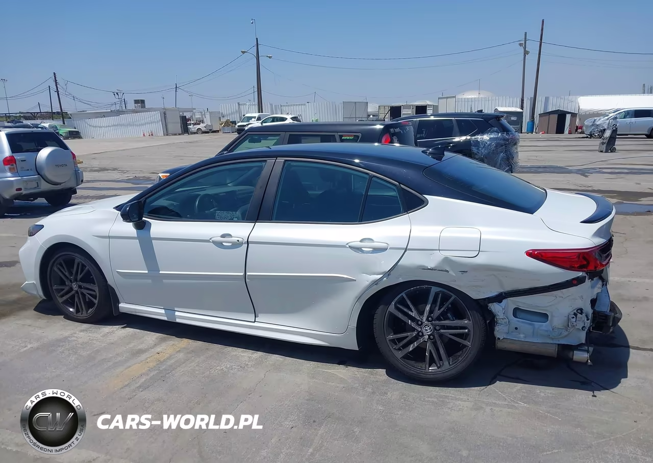 2025 Toyota Camry Xse VIN:4T1DAACK7SU025437 - 15