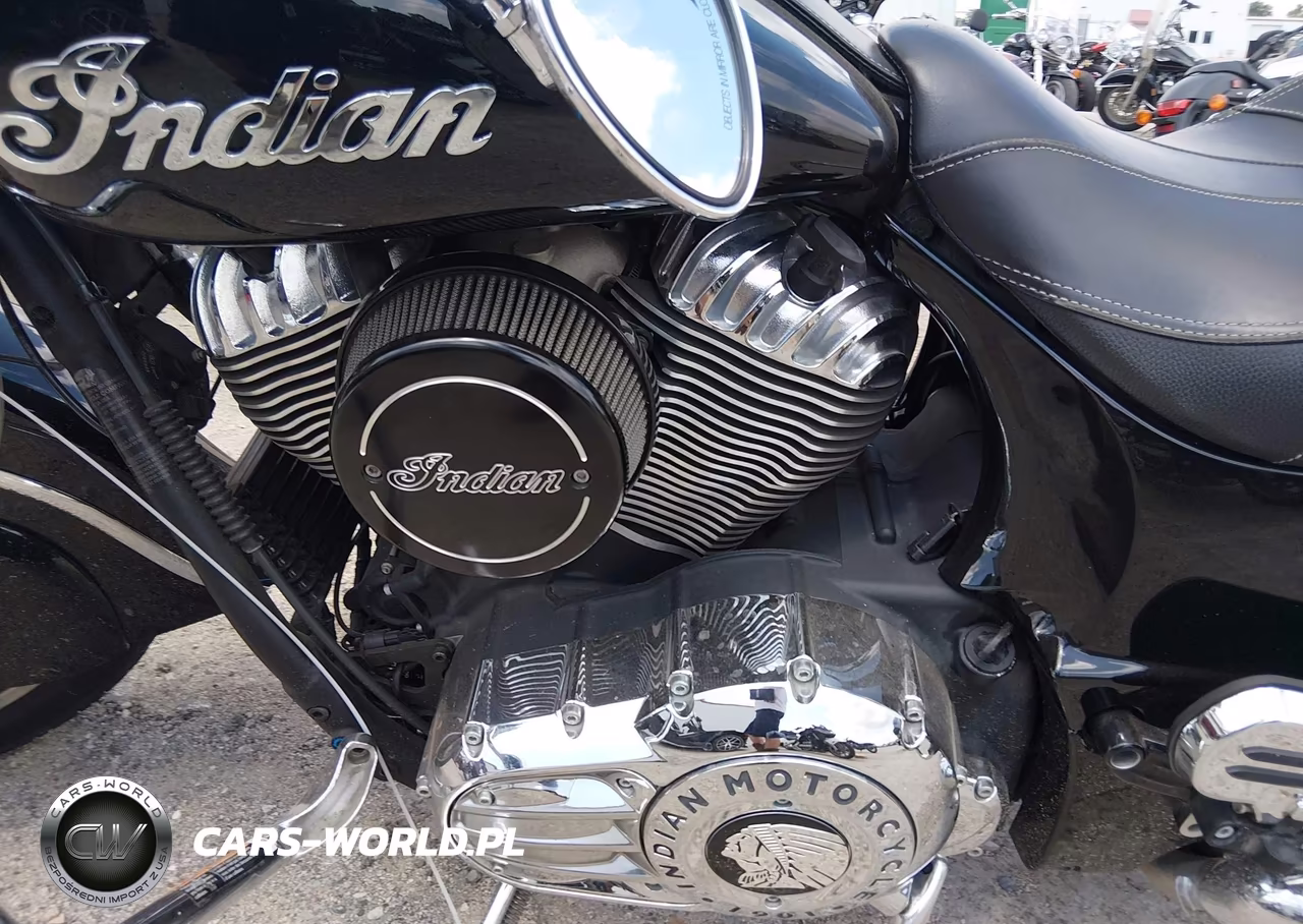 2019 Indian Motorcycle Co. Springfield VIN:56KTHAAA4K3376117 - 9