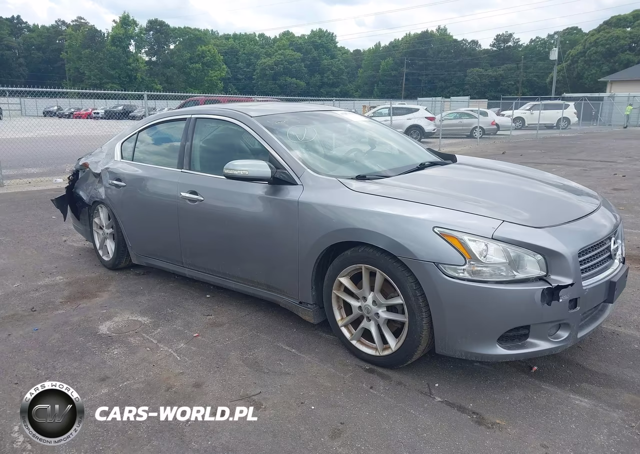 2009 Nissan Maxima Sport