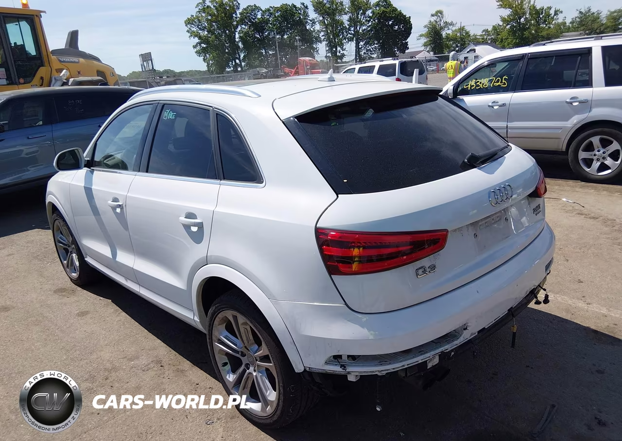 2015 Audi Q3 2.0T Premium Plus VIN:WA1GFCFS6FR003832 - 3