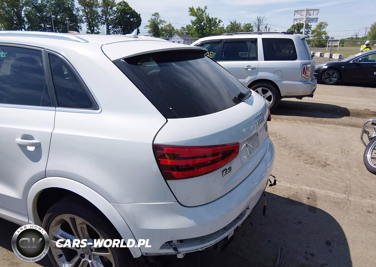2015 Audi Q3 2.0T Premium Plus VIN:WA1GFCFS6FR003832 - 6