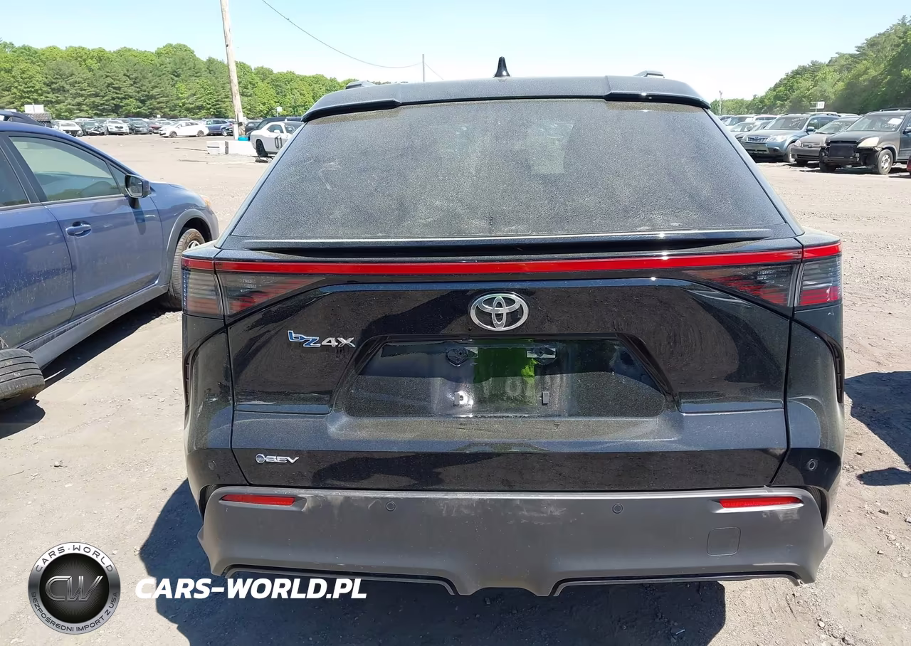 2025 Toyota Bz4X Xle VIN:JTMAAAAAXSA073369 - 17