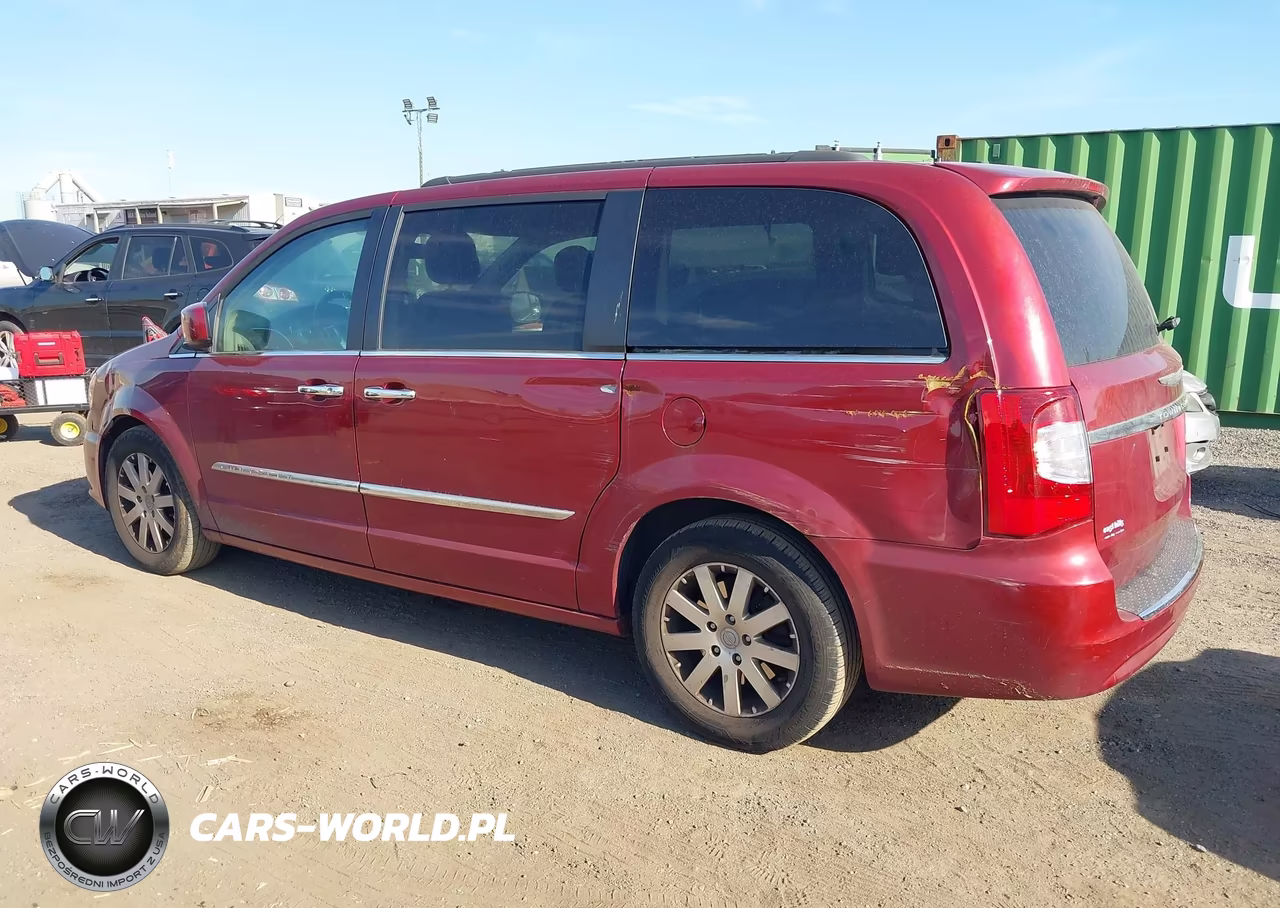 2015 Chrysler Town & Country Touring VIN:2C4RC1BG5FR753942 - 3