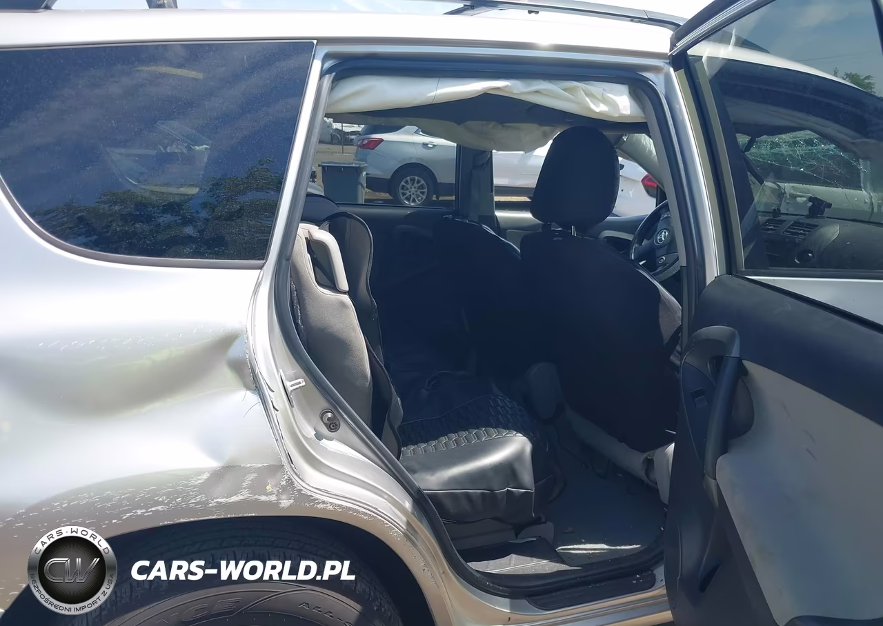 2011 Toyota Rav4 VIN:2T3BF4DV9BW095998 - 8