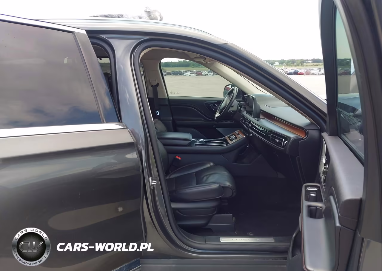 2020 Lincoln Aviator Reserve VIN:5LM5J7XC3LGL18498 - 5