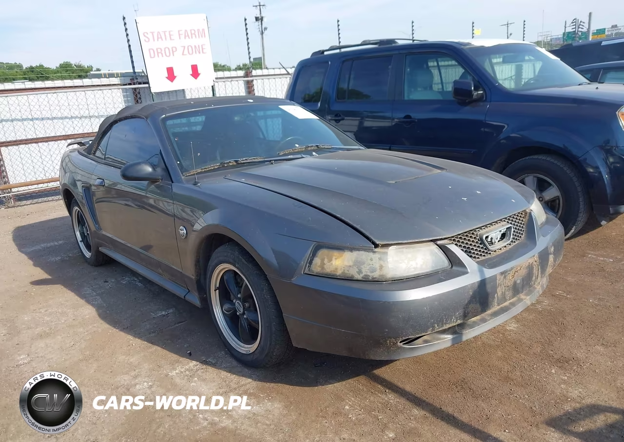 2004 Ford Mustang