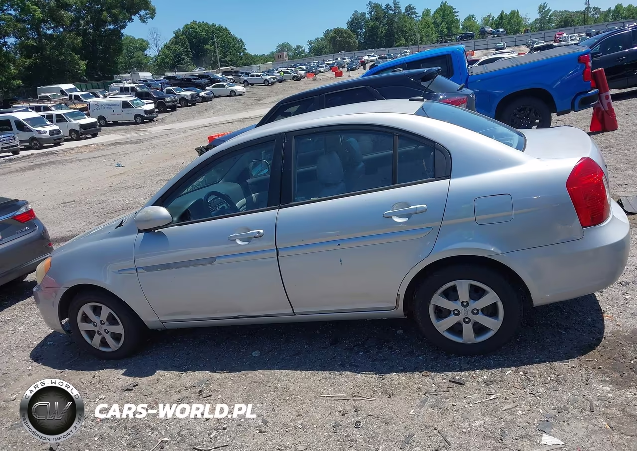 2011 Hyundai Accent Gls VIN:KMHCN4AC9BU609562 - 14