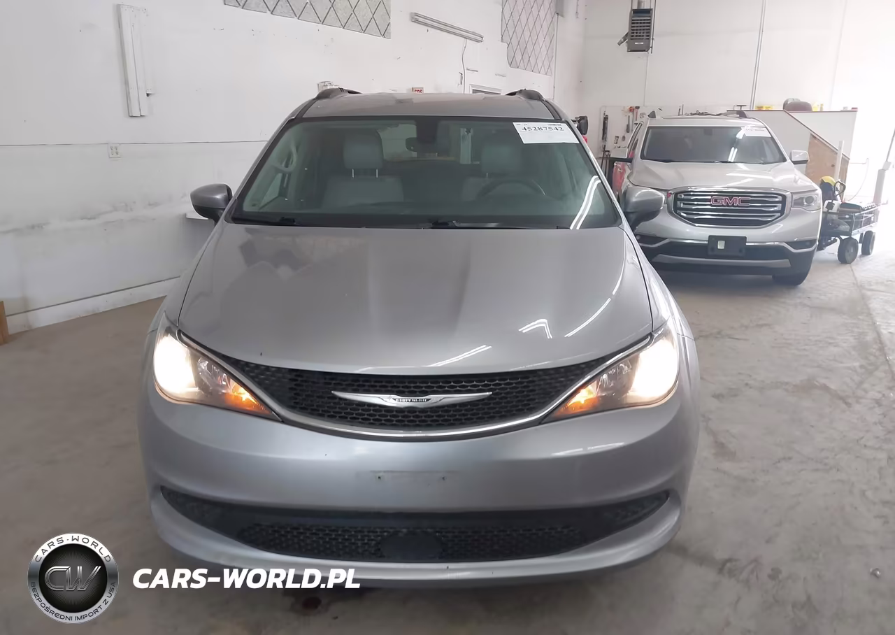 2021 Chrysler Voyager Lxi VIN:2C4RC1DG1MR520523 - 12