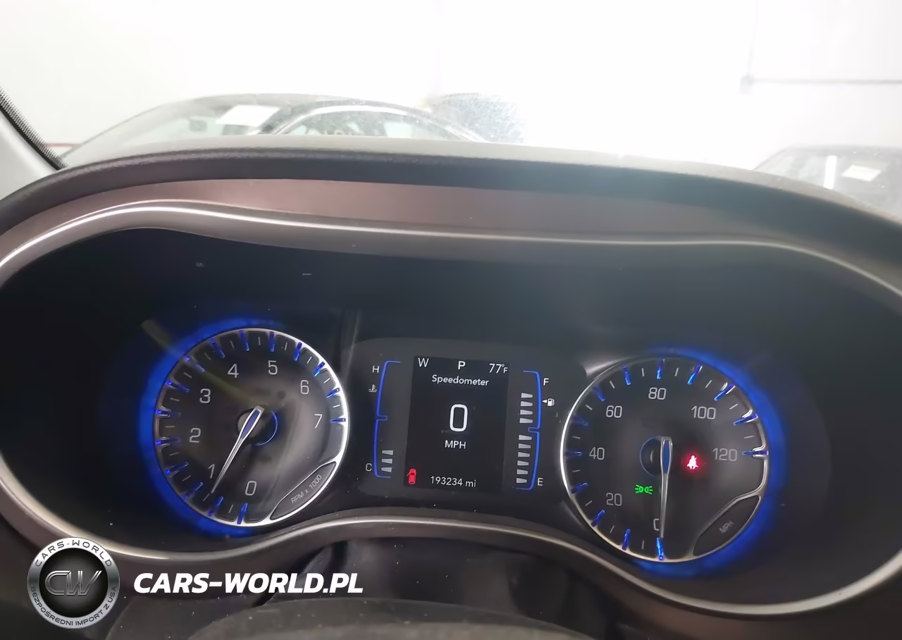 2021 Chrysler Voyager Lxi VIN:2C4RC1DG1MR520523 - 7