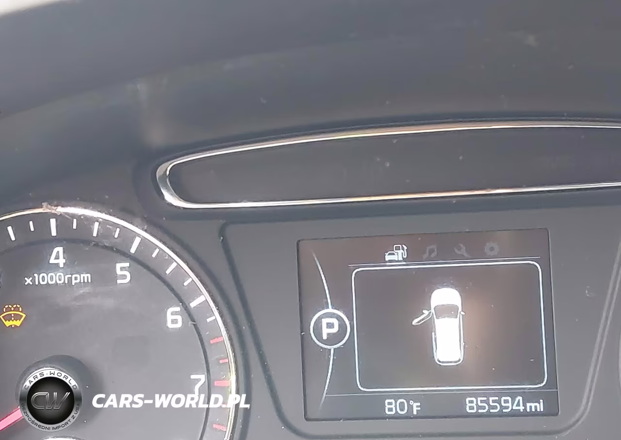 2016 Kia Sorento 3.3L Ex VIN:5XYPH4A52GG129144 - 15
