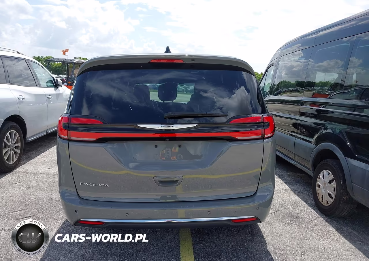 2025 Chrysler Pacifica Select VIN:2C4RC1BG7SR504911 - 16