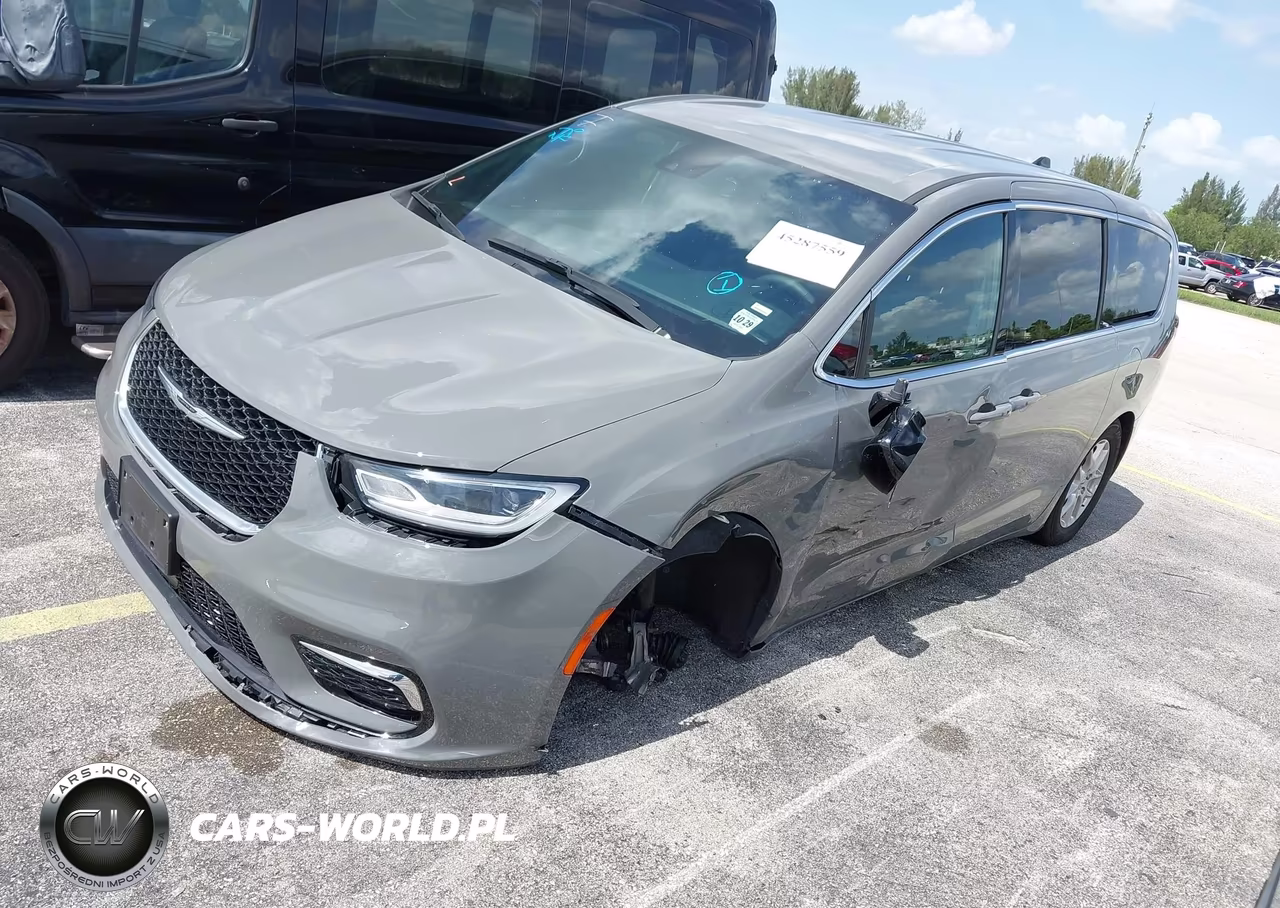 2025 Chrysler Pacifica Select VIN:2C4RC1BG7SR504911 - 2