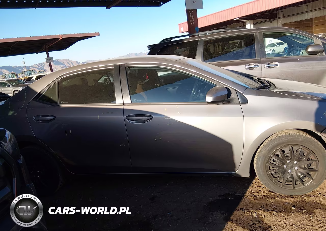 2016 Toyota Corolla Le VIN:2T1BURHE9GC538861 - 14