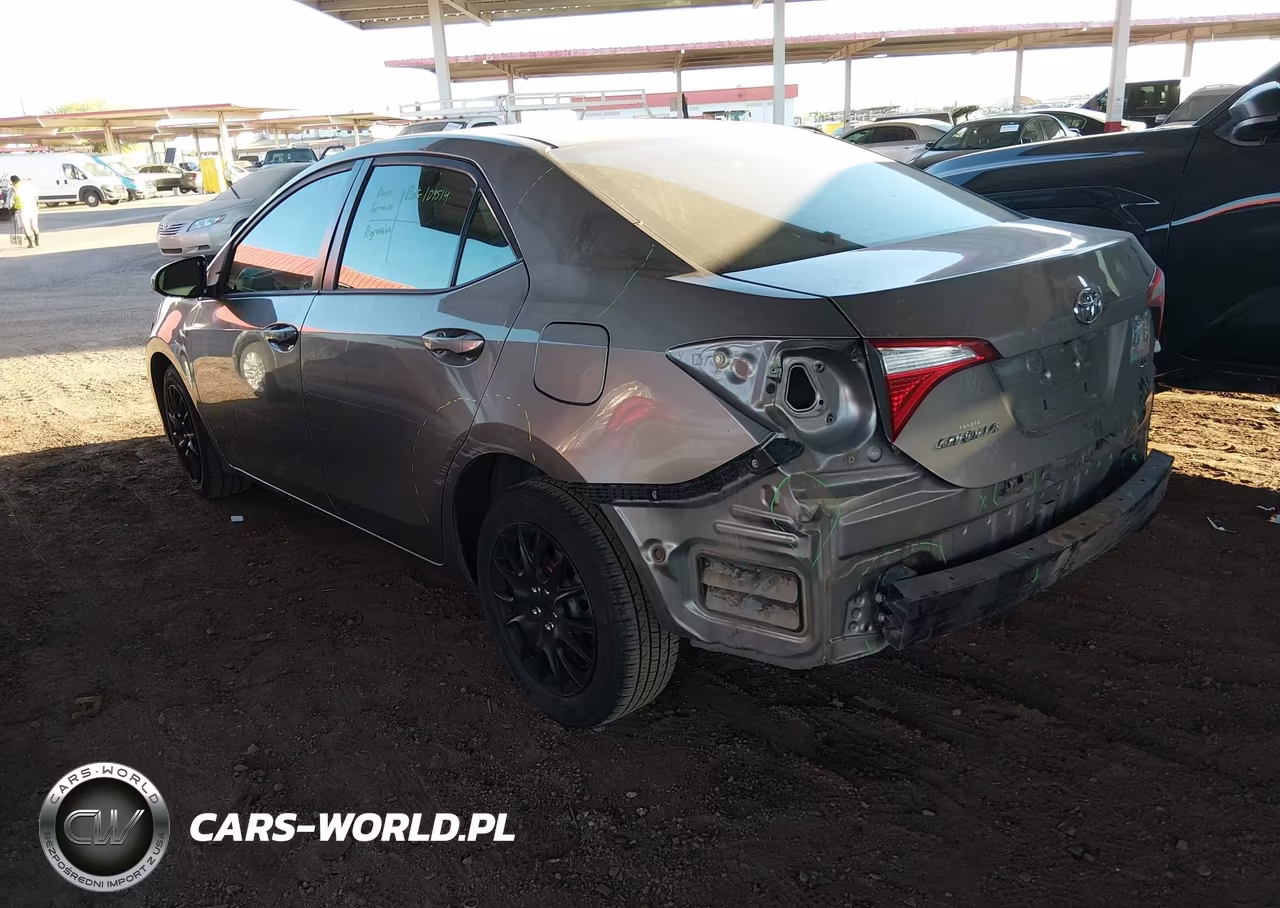2016 Toyota Corolla Le VIN:2T1BURHE9GC538861 - 3