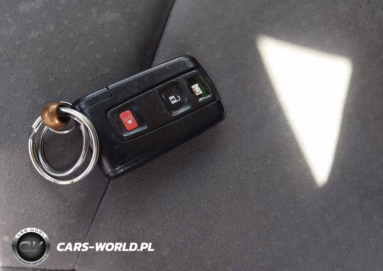 2006 Toyota Prius VIN:JTDKB20U267060041 - 11