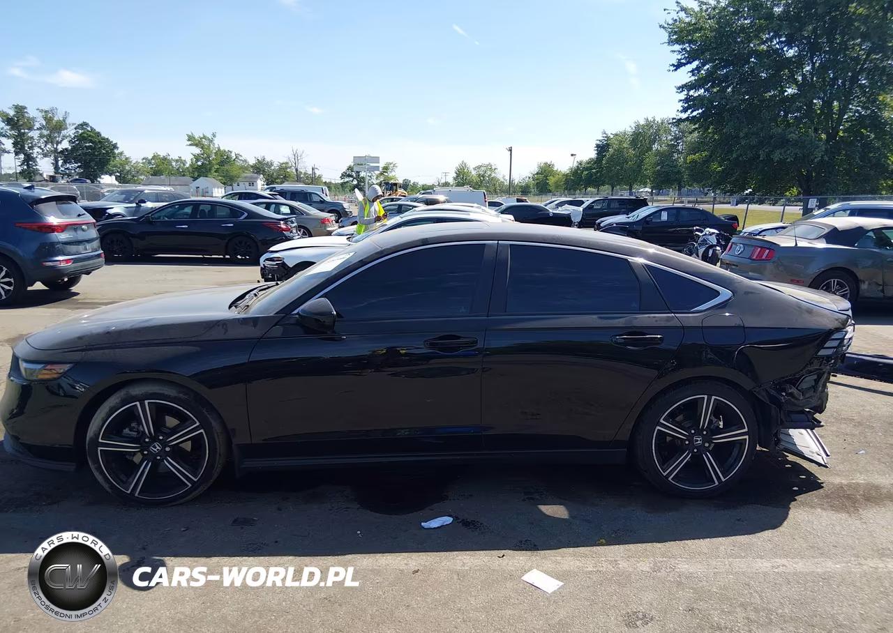 2024 Honda Accord Hybrid Sport VIN:1HGCY2F5XRA086527 - 14