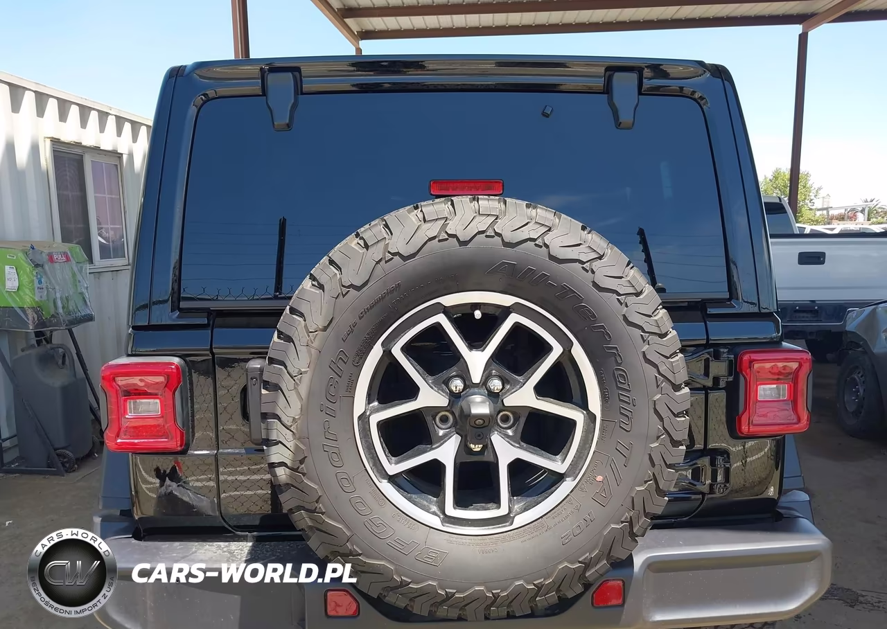 2025 Jeep Wrangler 2-Door Rubicon 4X4 VIN:1C4PJXCGXSW521076 - 16