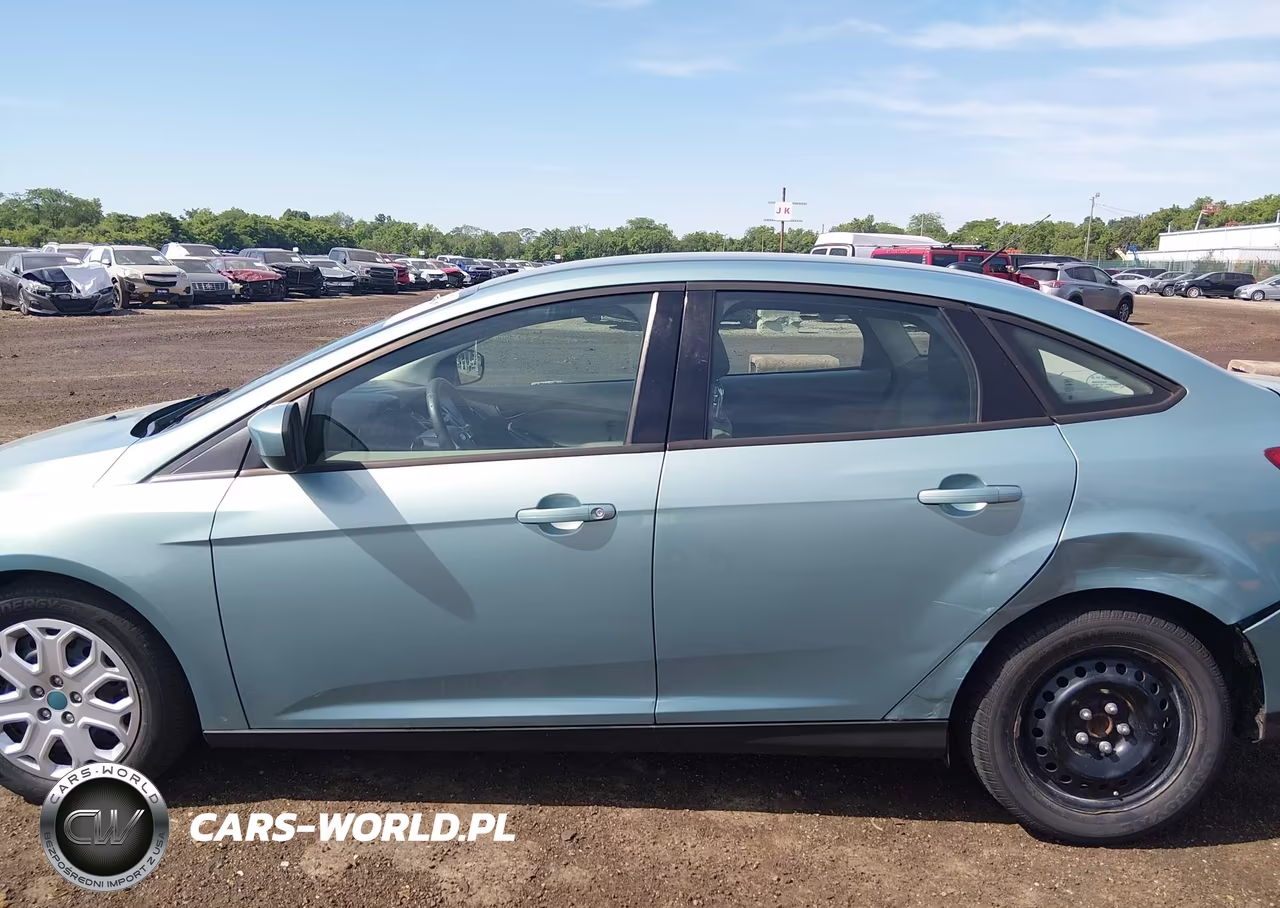 2012 Ford Focus Se VIN:1FAHP3F28CL277691 - 14