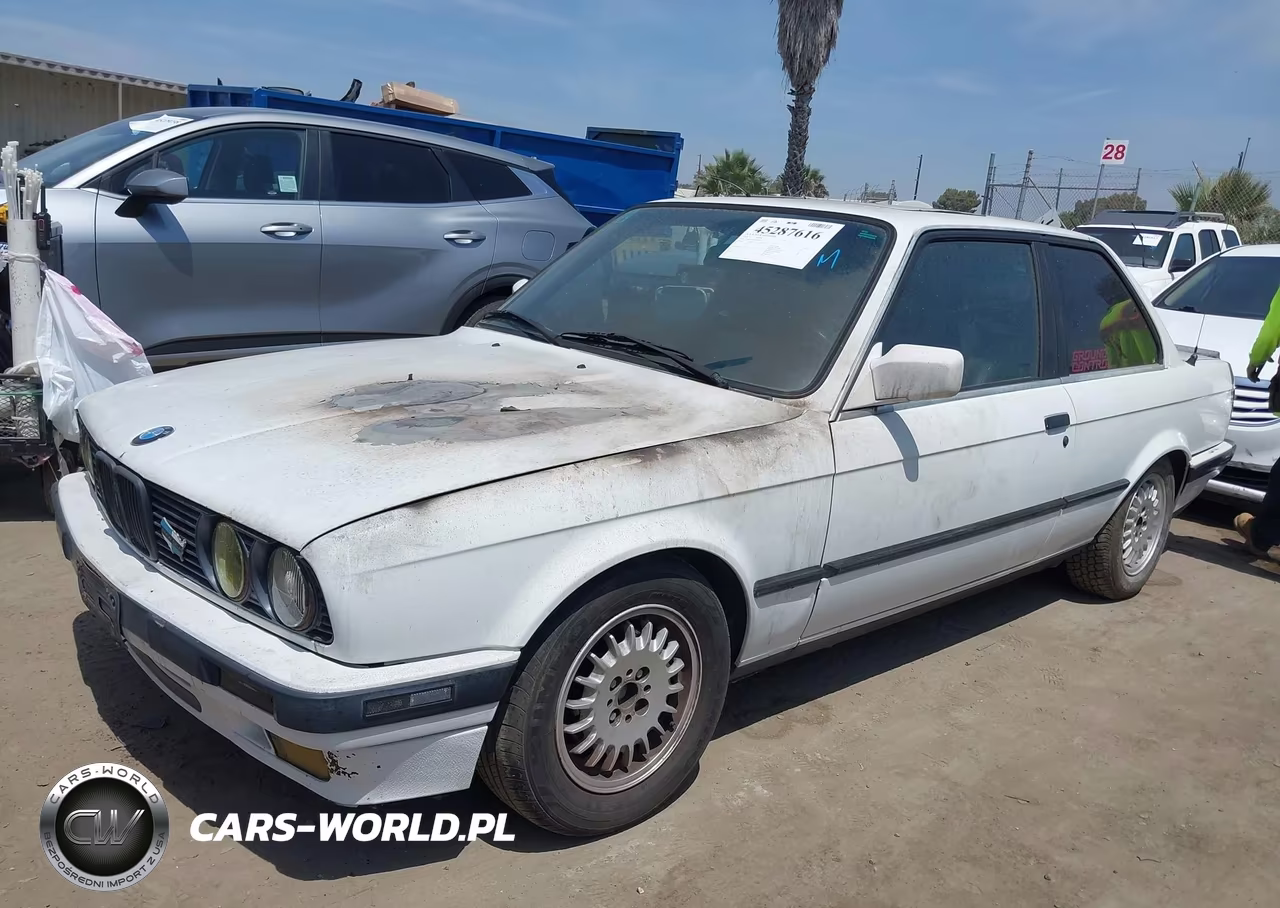 1988 BMW 325 Automatic VIN:WBAAB6401J8228259 - 2