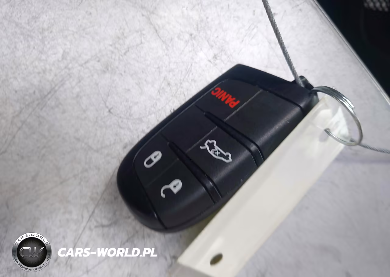2020 Dodge Challenger Sxt VIN:2C3CDZAG5LH161546 - 11