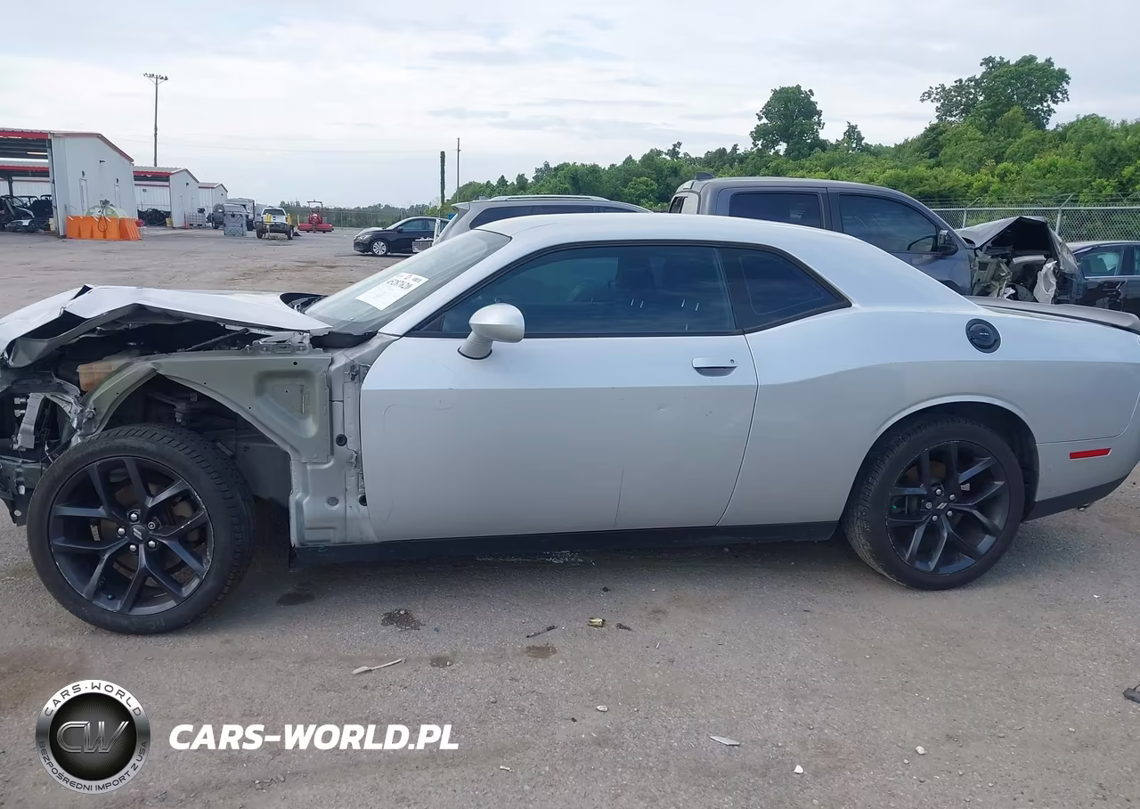 2020 Dodge Challenger Sxt VIN:2C3CDZAG5LH161546 - 15