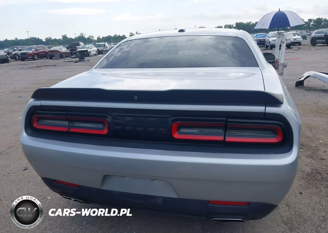 2020 Dodge Challenger Sxt VIN:2C3CDZAG5LH161546 - 17
