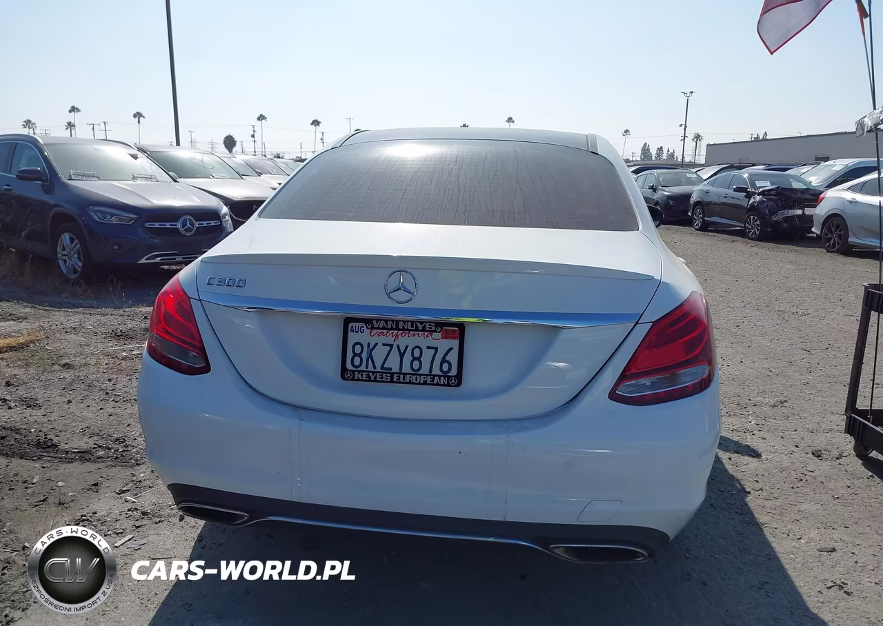 2016 Mercedes-Benz C 300 VIN:55SWF4JB0GU165573 - 15
