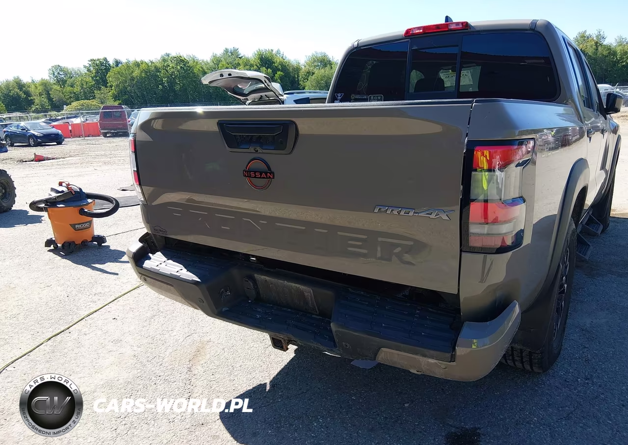 2022 Nissan Frontier Pro-4X 4X4 VIN:1N6ED1EKXNN672326 - 6