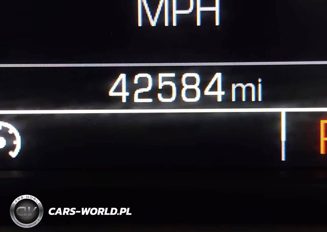 2018 Chevrolet Tahoe Ls VIN:1GNSKAEC2JR354229 - 15