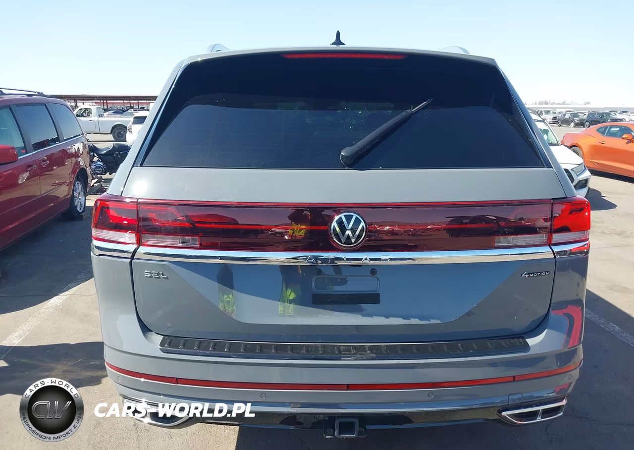 2026 Volkswagen Atlas Sel Premium R-Line VIN:1V2FN2CAXTC504018 - 16