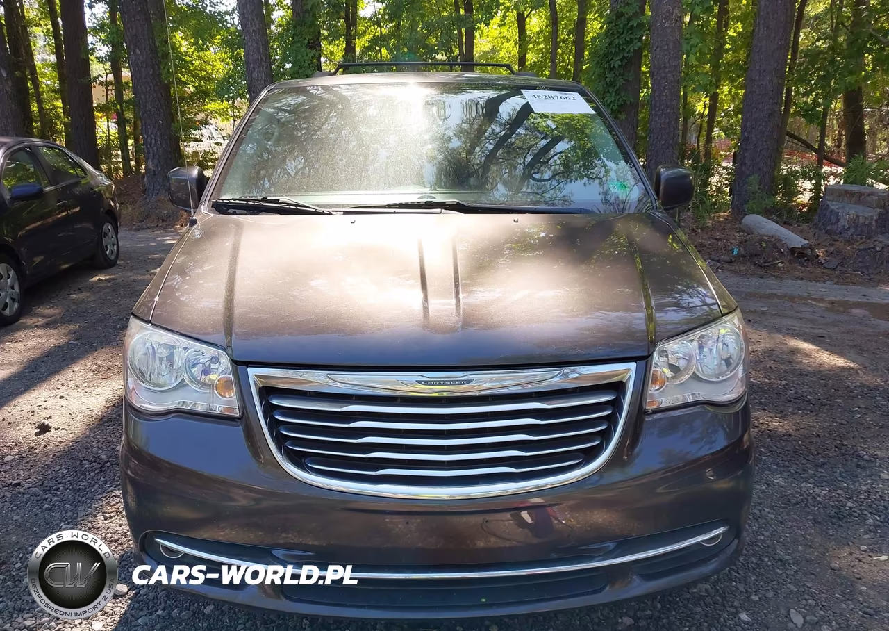 2016 Chrysler Town & Country Touring VIN:2C4RC1BG7GR252410 - 12