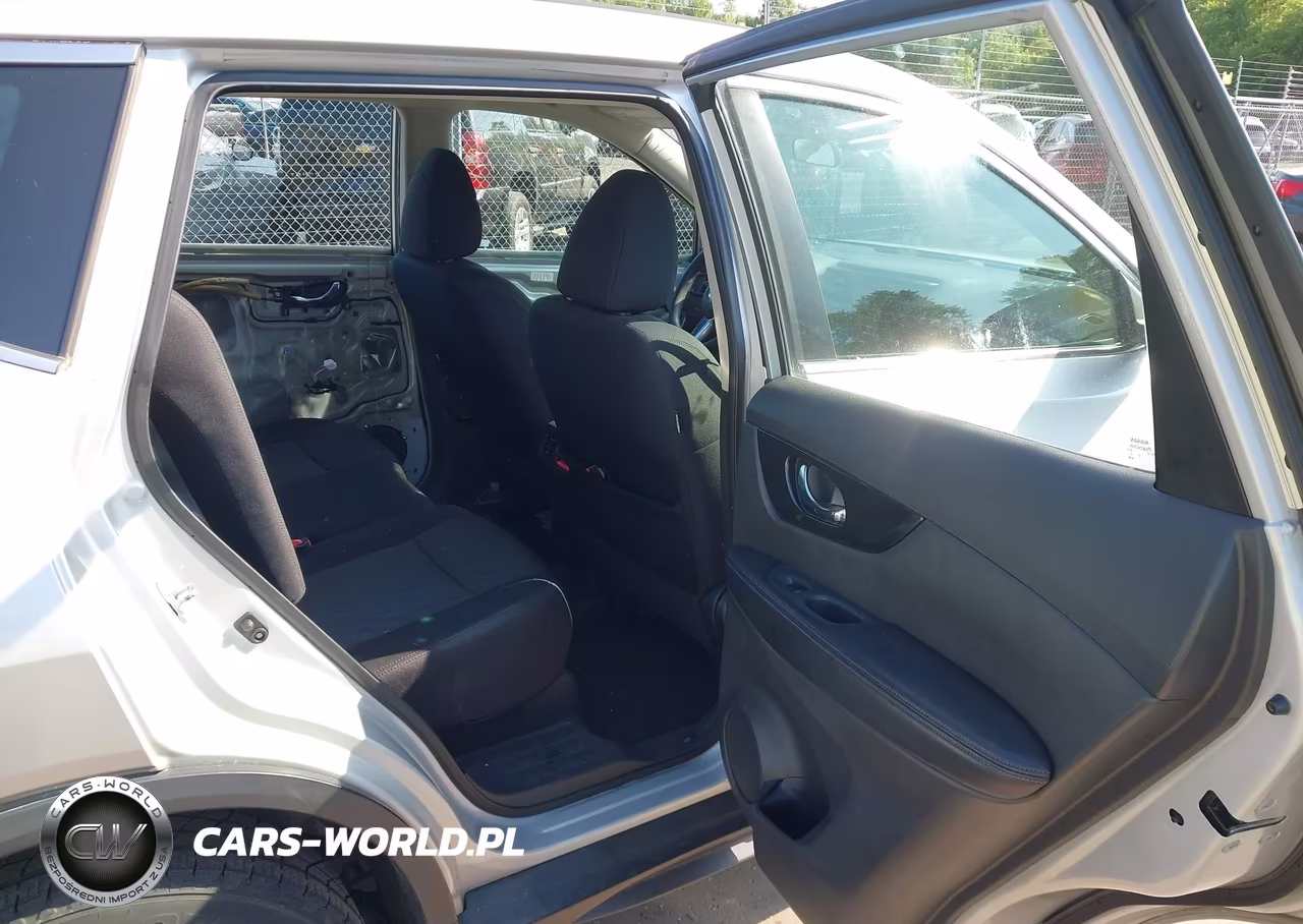 2017 Nissan Rogue S VIN:5N1AT2MV5HC736337 - 8