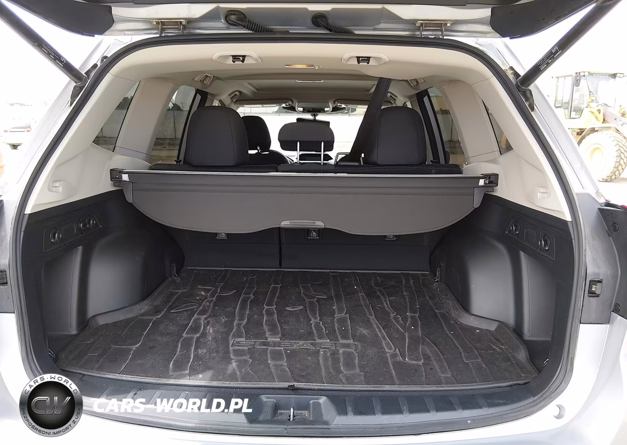 2024 Subaru Forester Premium VIN:JF2SKADC4RH501227 - 16