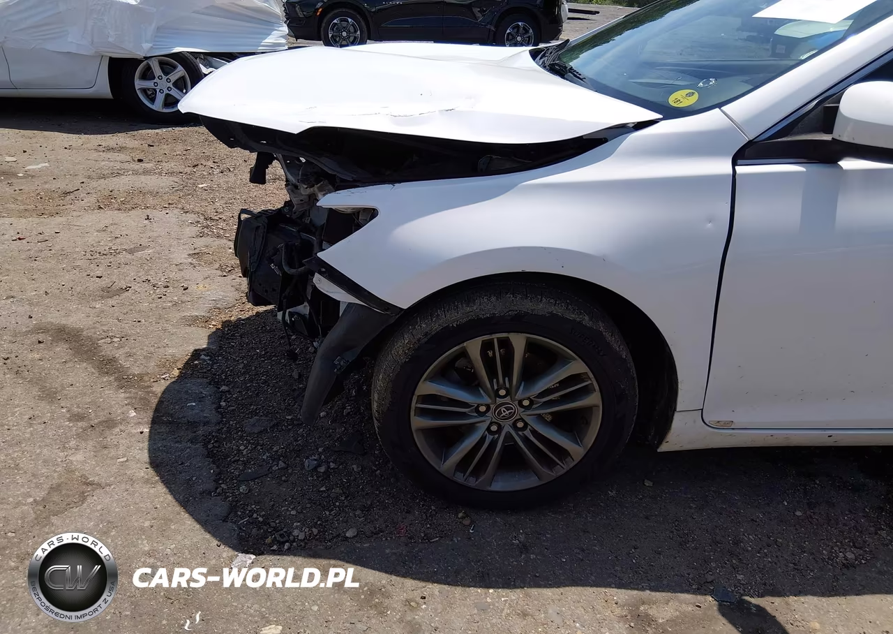 2015 Toyota Camry Se VIN:4T1BF1FK5FU047379 - 19