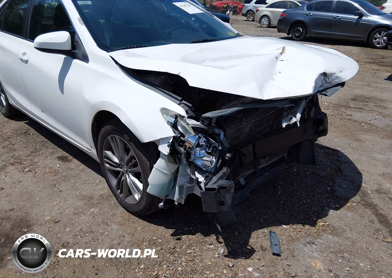 2015 Toyota Camry Se VIN:4T1BF1FK5FU047379 - 20