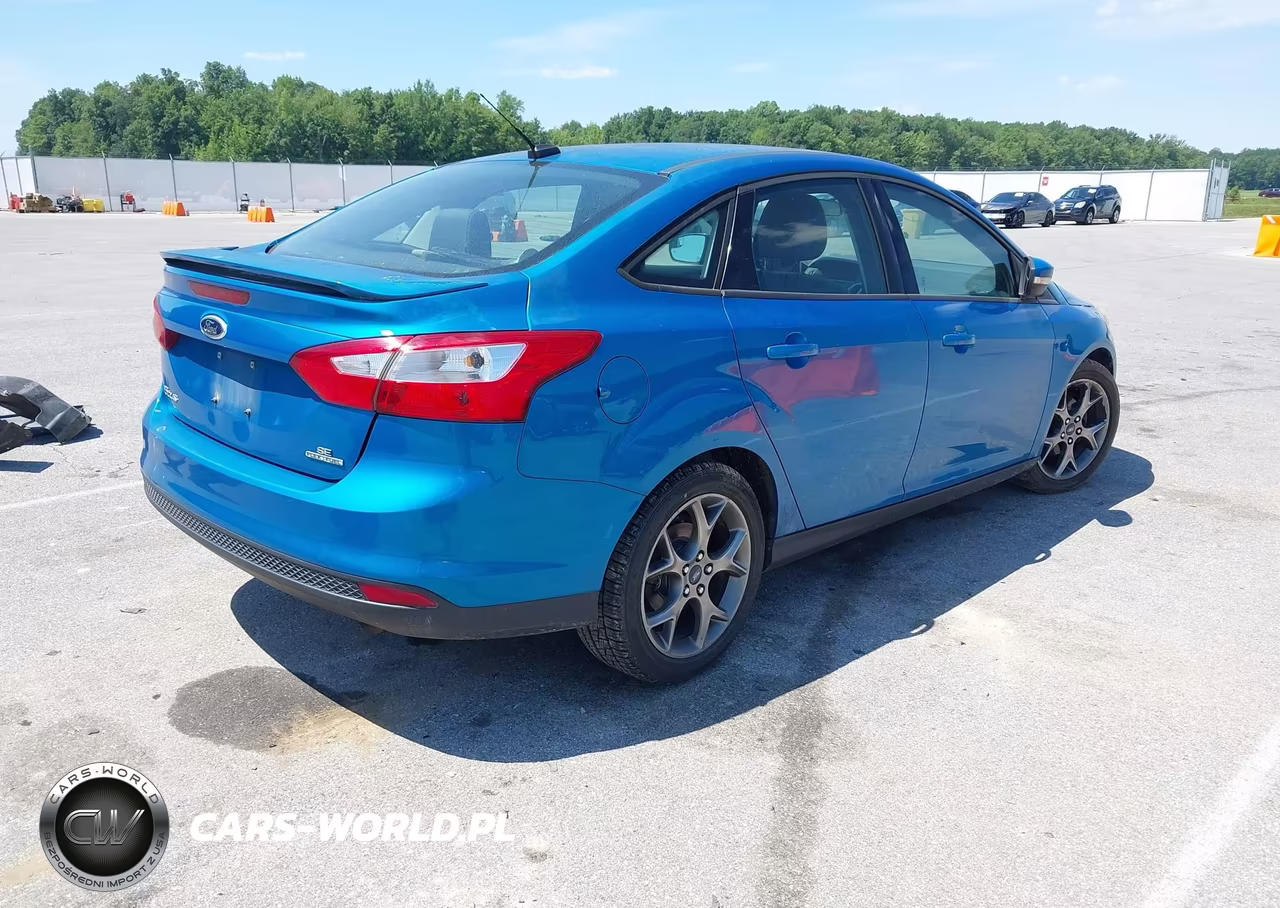 2013 Ford Focus Se VIN:1FADP3F21DL217008 - 4