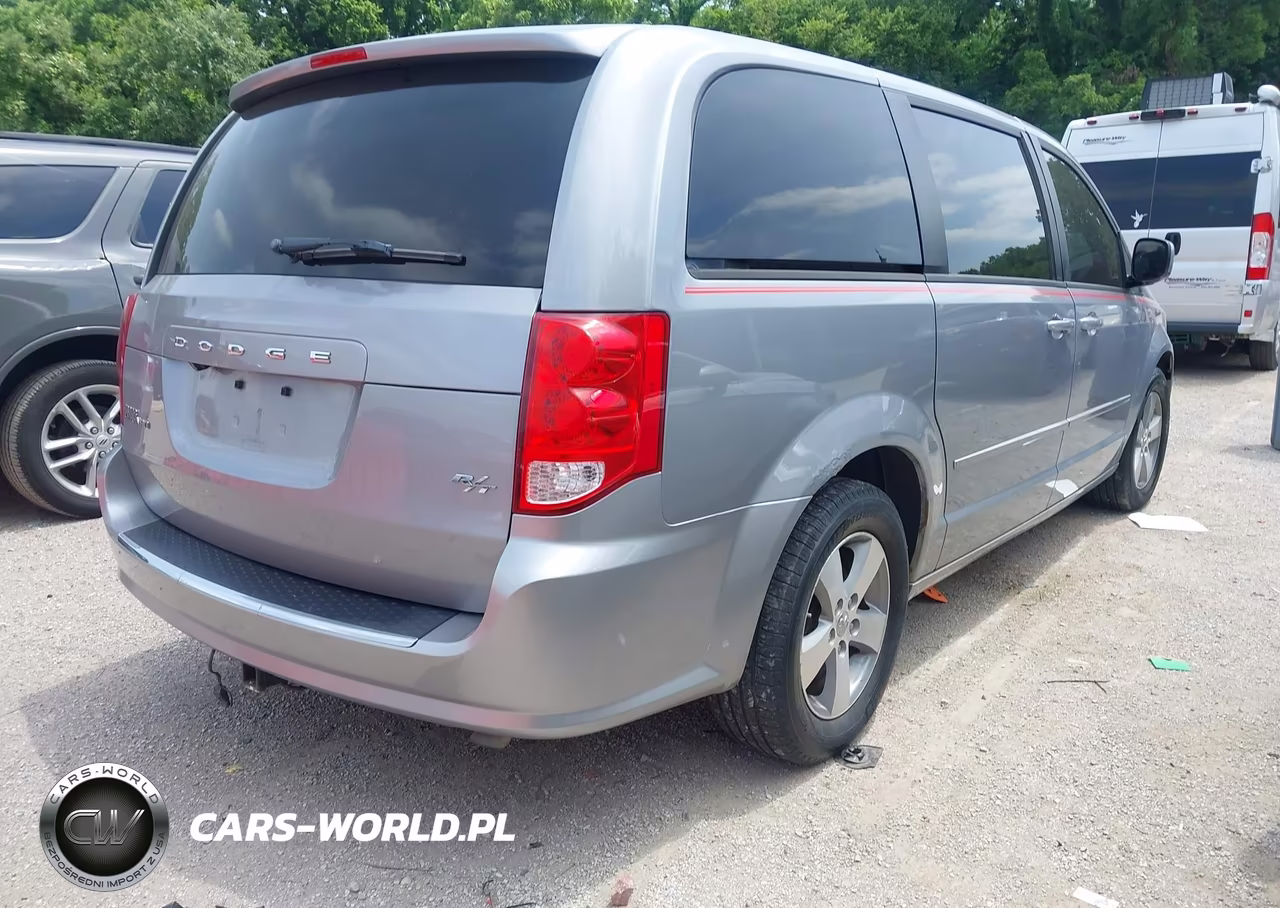 2014 Dodge Grand Caravan R-T VIN:2C4RDGEG2ER104447 - 4
