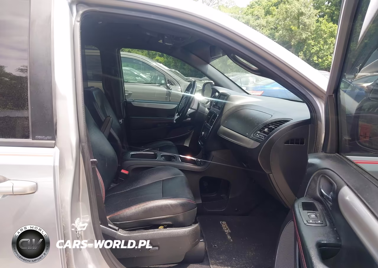 2014 Dodge Grand Caravan R-T VIN:2C4RDGEG2ER104447 - 5