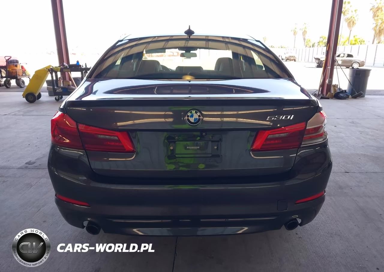 2018 BMW 530I VIN:WBAJA5C54JWA57709 - 16