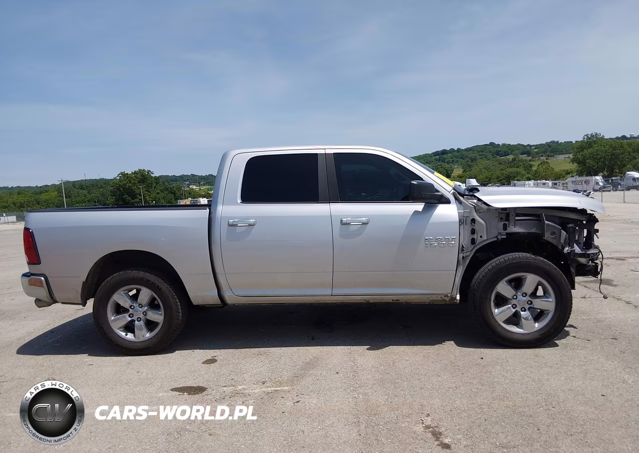 2015 Ram 1500 Big Horn VIN:3C6RR7LT4FG596687 - 13