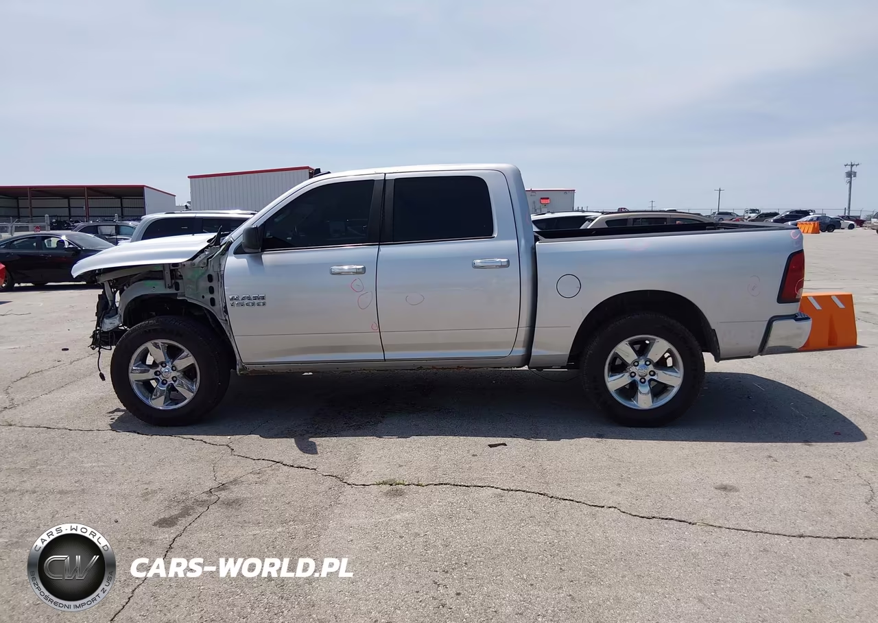 2015 Ram 1500 Big Horn VIN:3C6RR7LT4FG596687 - 14