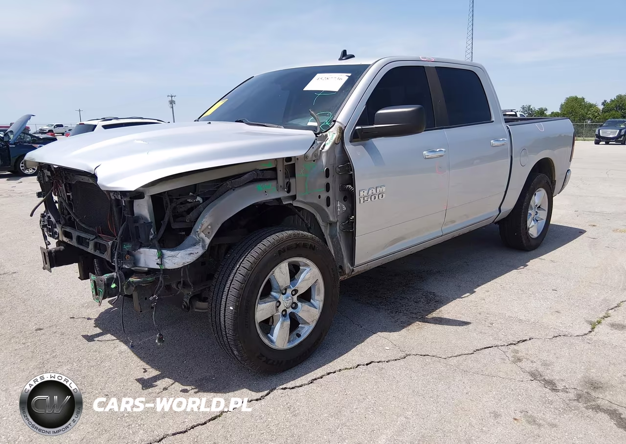 2015 Ram 1500 Big Horn VIN:3C6RR7LT4FG596687 - 2