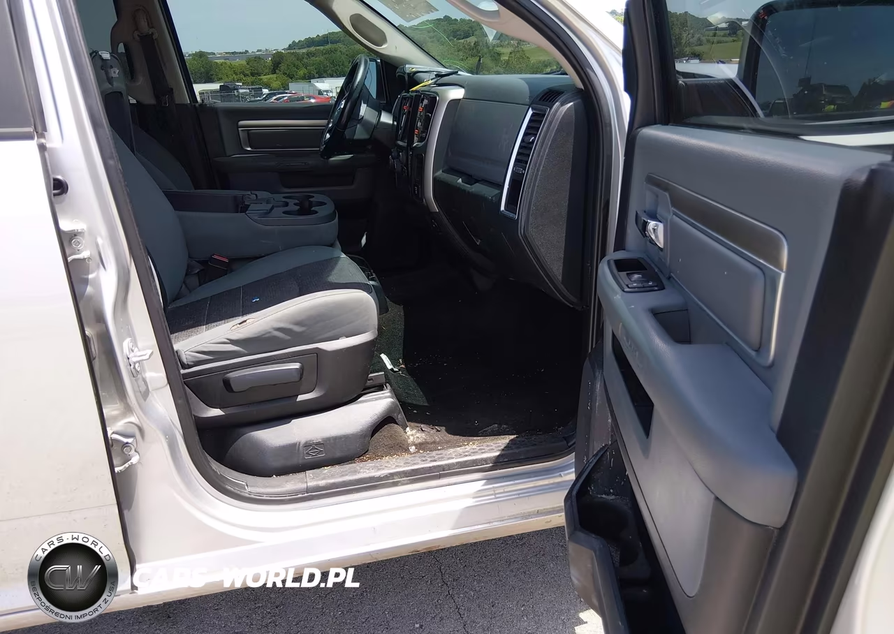 2015 Ram 1500 Big Horn VIN:3C6RR7LT4FG596687 - 5