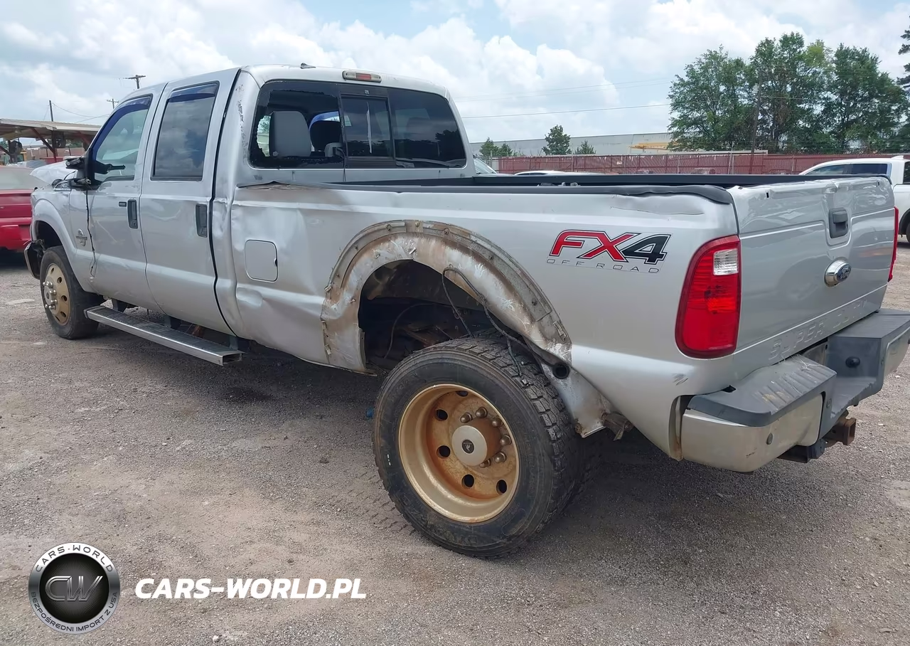 2015 Ford F-350 Xlt VIN:1FT8W3DT2FEC44168 - 3