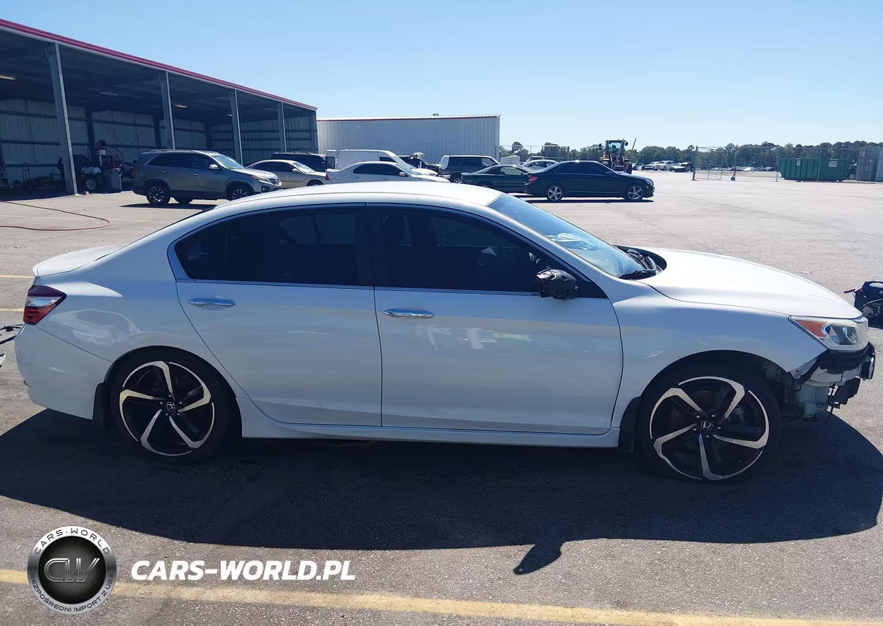 2017 Honda Accord Sport Se VIN:1HGCR2F1XHA011898 - 13