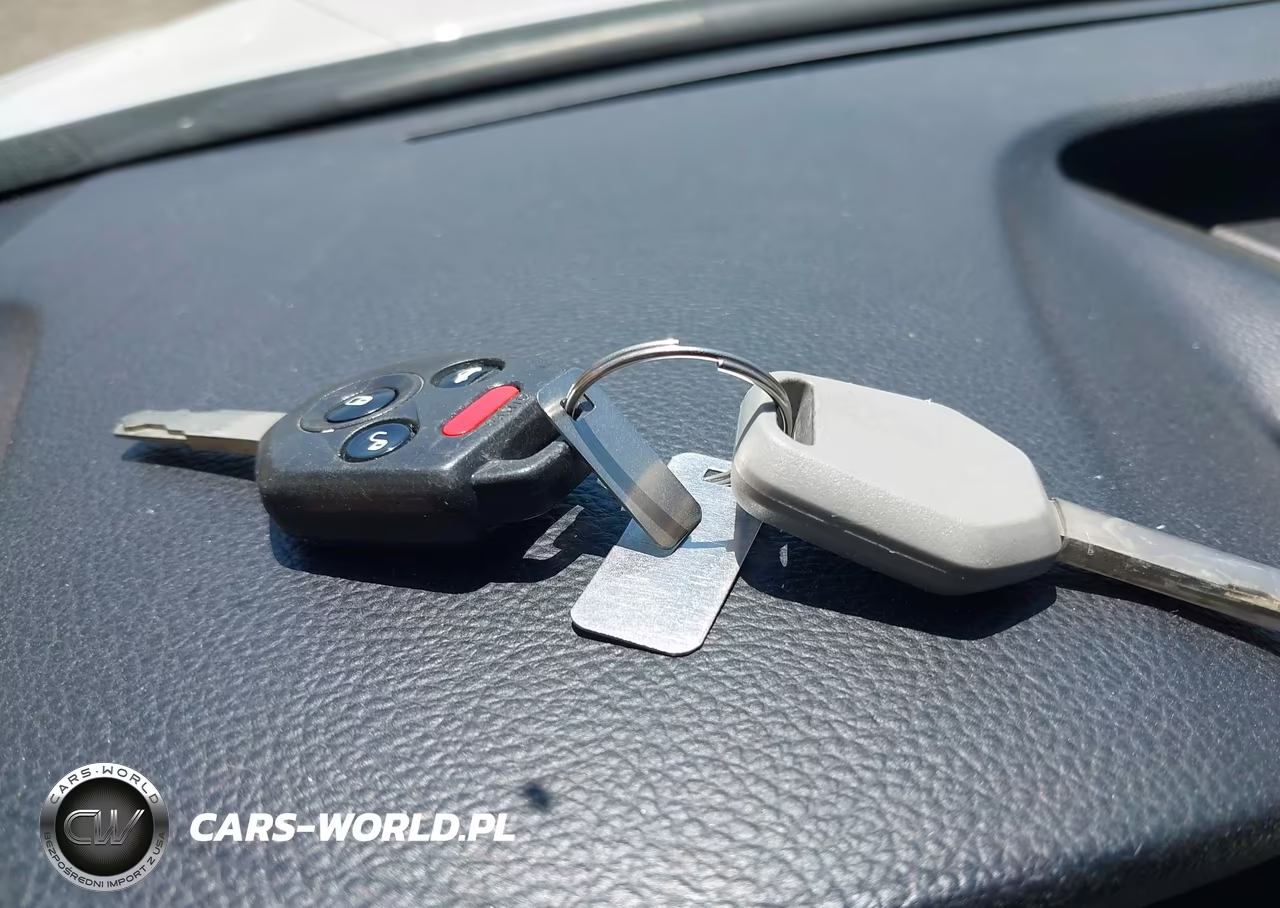 2012 Subaru Outback 2.5I Premium VIN:4S4BRBGC7C3224567 - 11