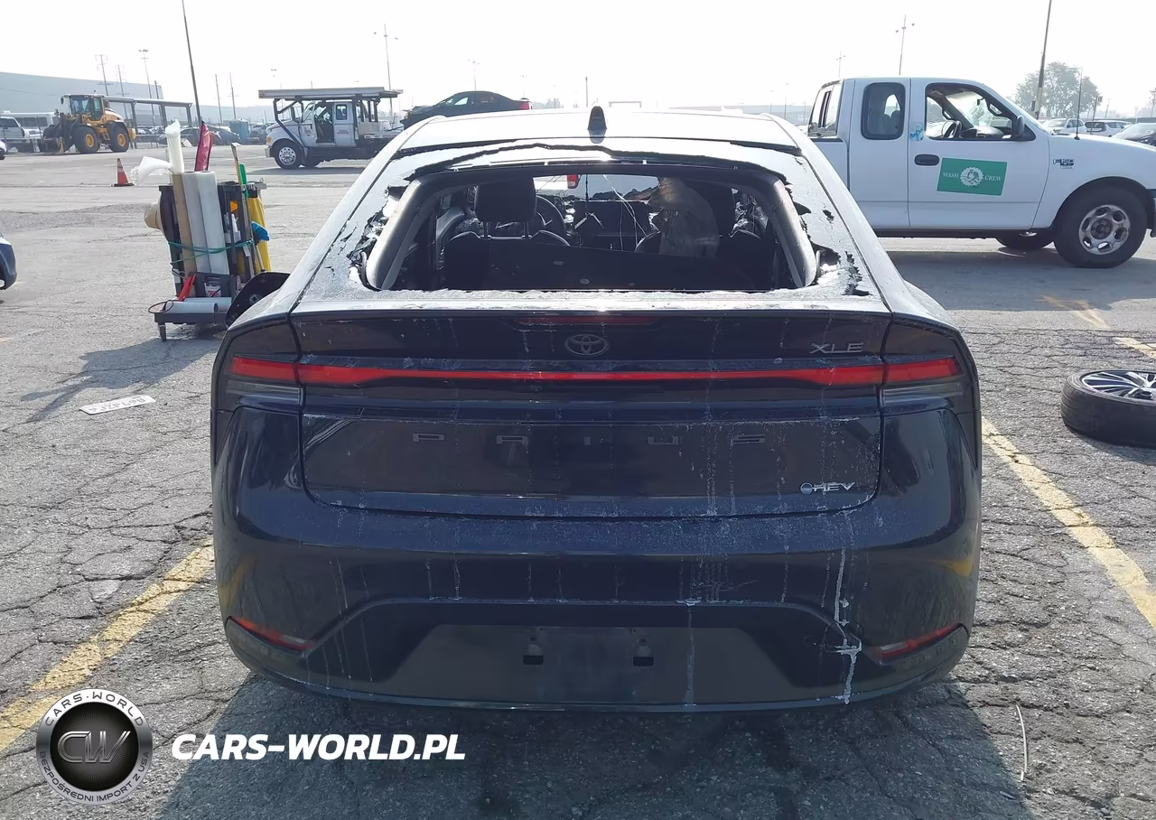 2024 Toyota Prius Xle VIN:JTDACAAU2R3015789 - 16