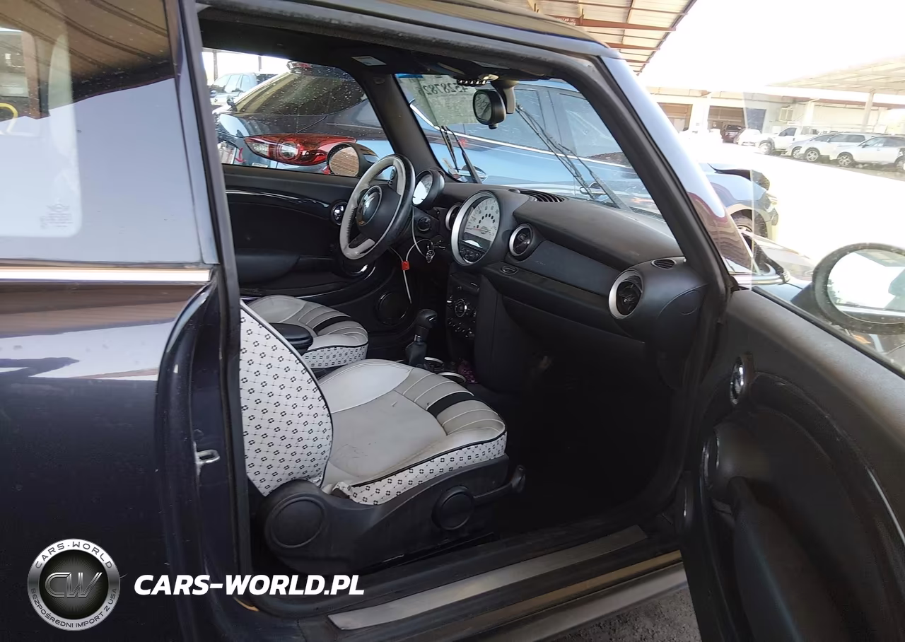 2012 Mini Cooper VIN:WMWSU3C56CT254057 - 5