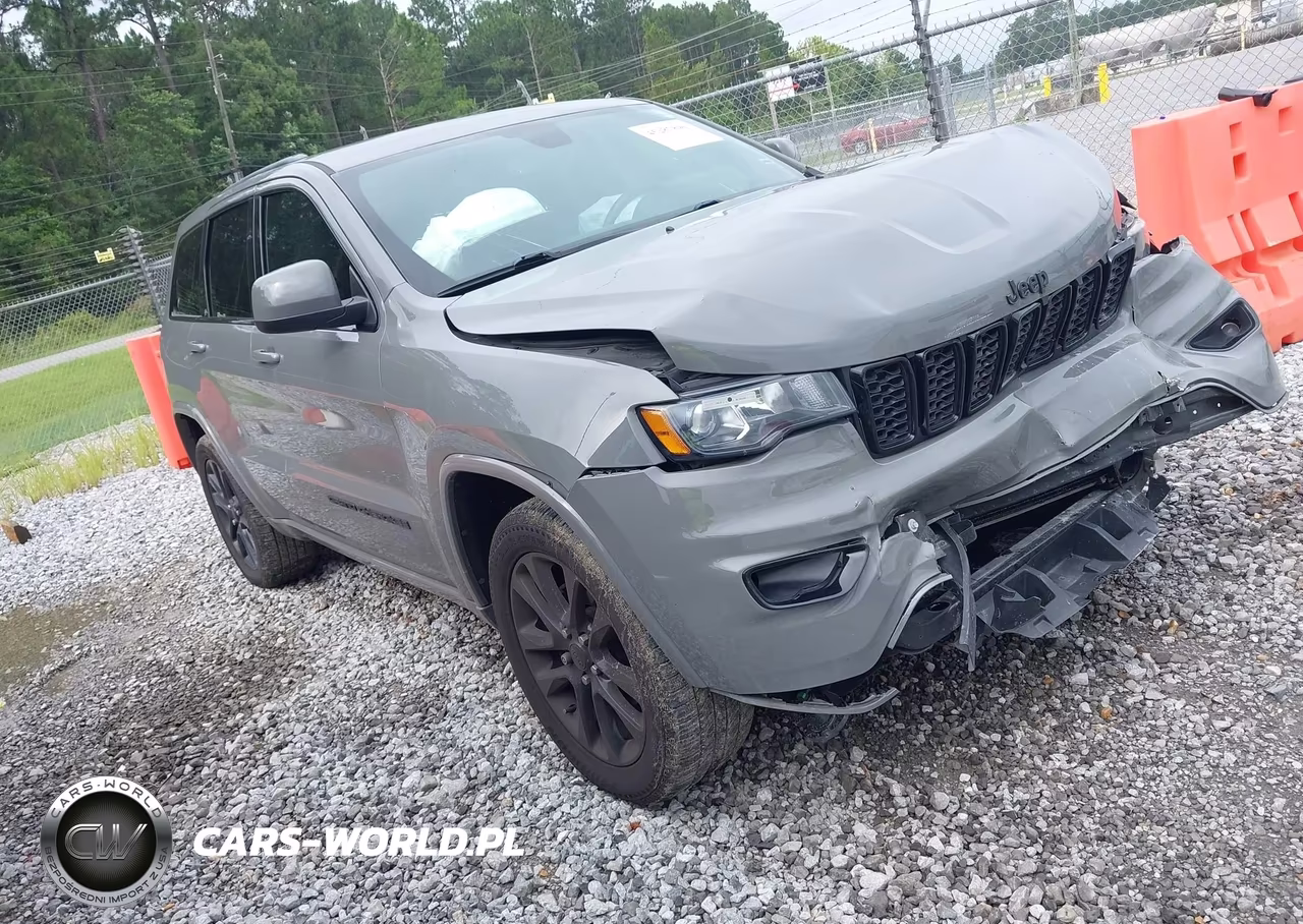 2020 Jeep Grand Cherokee Altitude 4X2